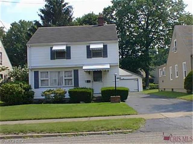 869 John St, Niles, OH 44446 photo 1