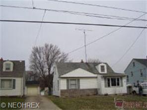 355 W Wilson St, Struthers, OH 44471 photo 1