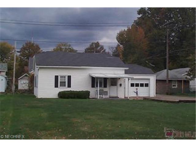 225 Union Ave, Dover, OH 44622 photo 1
