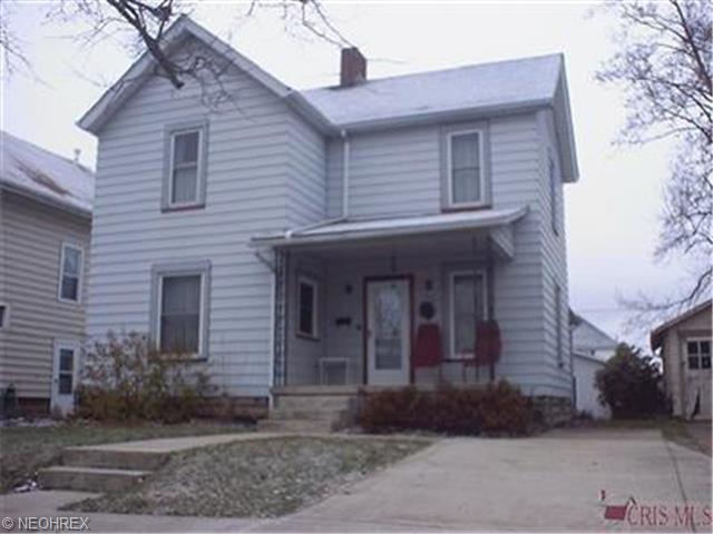 317 Mcclain Ave, Coshocton, OH 43812 photo 1
