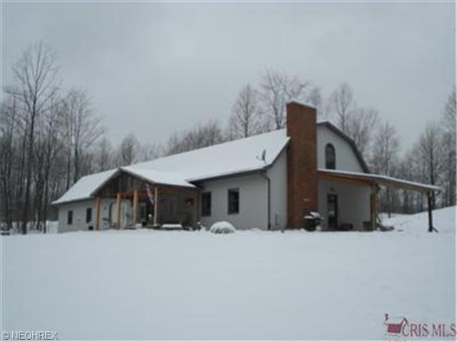 8178 Eberhart Rd NW, Dover, OH 44622 photo 1