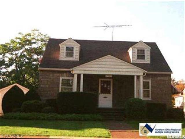 2322 E 31st St, Lorain, OH 44055 photo 1