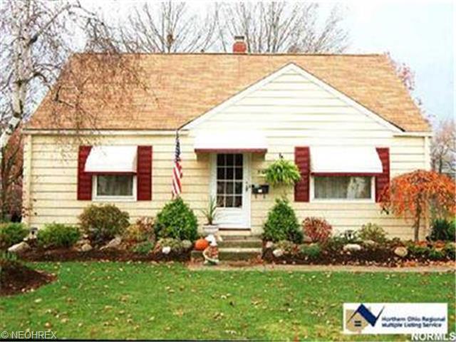 734 E 258, Euclid, OH 44132 photo 1