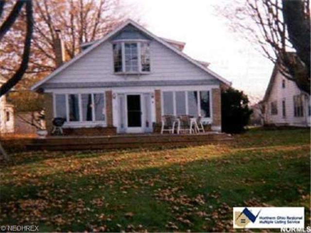 4017 Cleveland Rd, Vermilion, OH 44089 photo 1