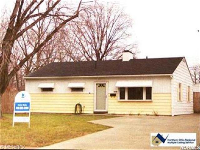 3003 Riverside Dr, Lorain, OH 44055 photo 1
