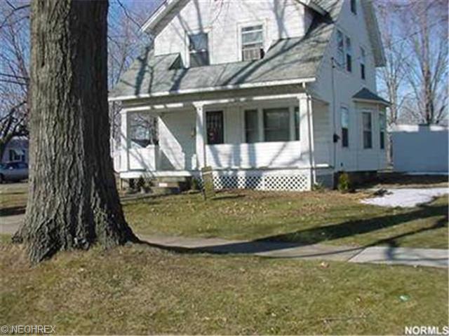 269 Spruce St, Elyria, OH 44035 photo 1