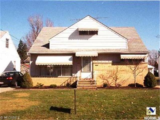 279 E 257, Euclid, OH 44132 photo 1