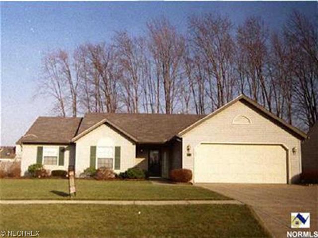 211 Syracuse Ct, Elyria, OH 44035 photo 1