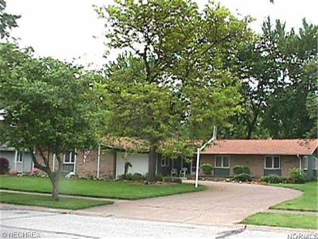 152 Fourth Ave, Berea, OH 44017 photo 1