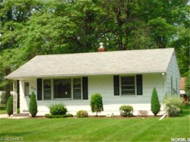 1435 Thayer Ave, Ashtabula, OH 44004 photo 1