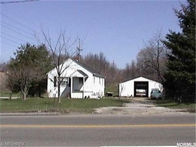 743 E Waterloo Rd, Akron, OH 44306 photo 1