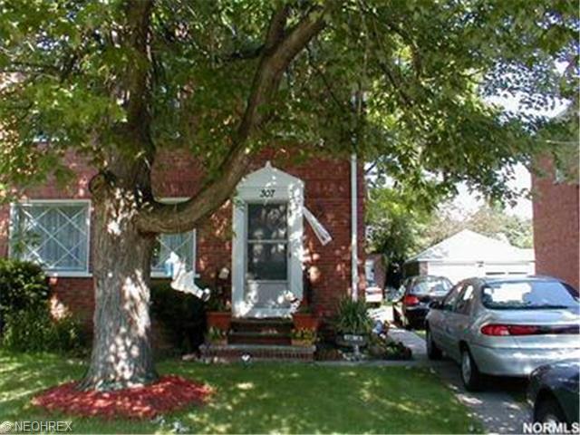 307 E 250, Euclid, OH 44132 photo 1