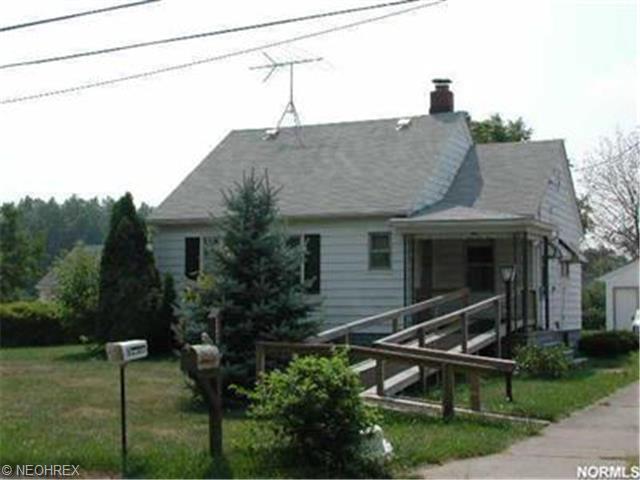 43089 Baetz Dr, Elyria, OH 44035 photo 1
