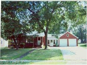 3202 Lincoln Dr, Ashtabula, OH 44004 photo 1