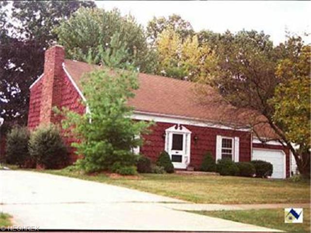 721 Hartford, Elyria, OH 44035 photo 1