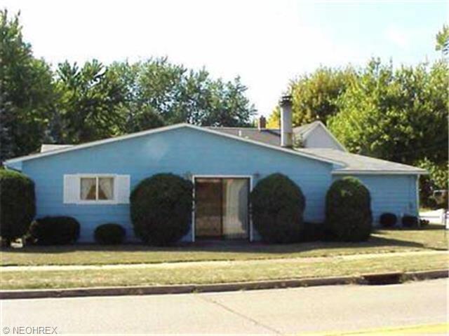 1326 W 30 St, Ashtabula, OH 44004 photo 1
