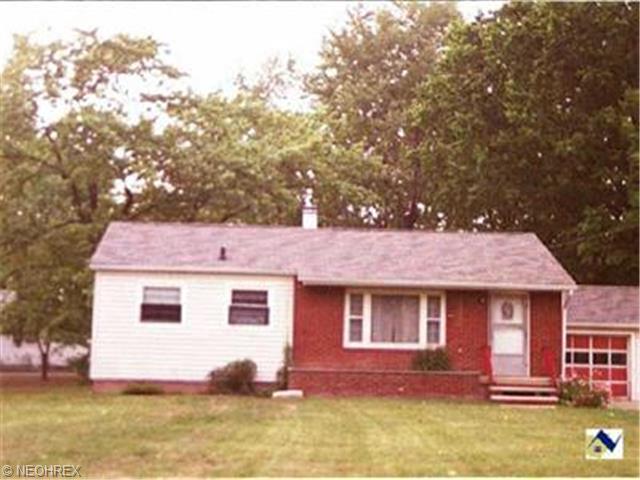 554 Hilliard, Elyria, OH 44035 photo 1