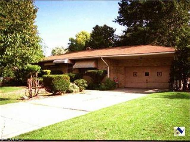 196 Starlight, Independence, OH 44131 photo 1