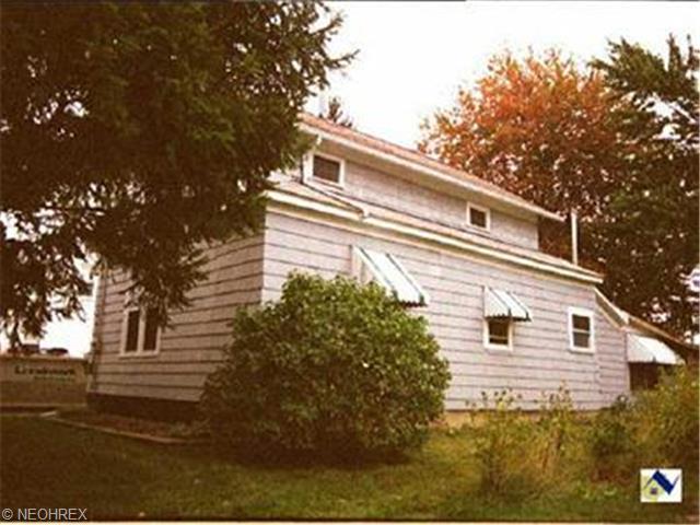 142 Oak St, Elyria, OH 44035 photo 1