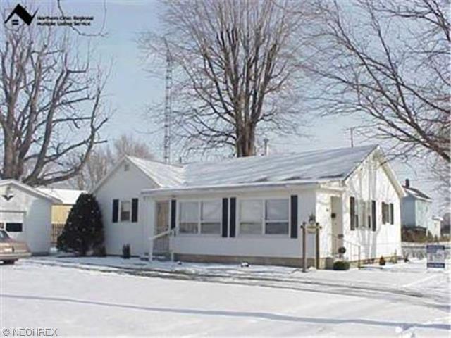 217 East Frst, Clyde, OH 43410 photo 1
