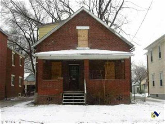 2354 Elyria Ave, Lorain, OH 44055 photo 1