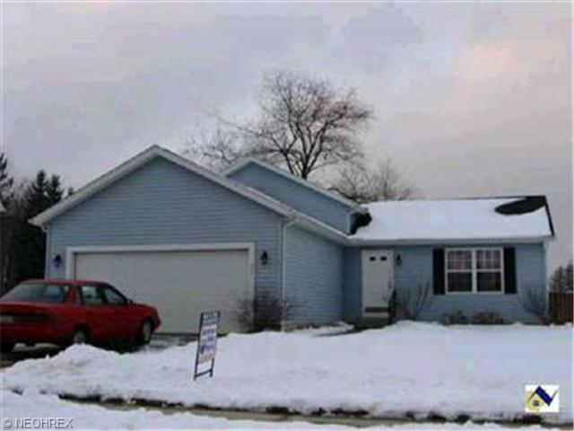 454 Pemberton, Elyria, OH 44035 photo 1