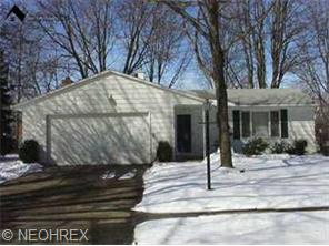 816 Salem Dr, Huron, OH 44839 photo 1