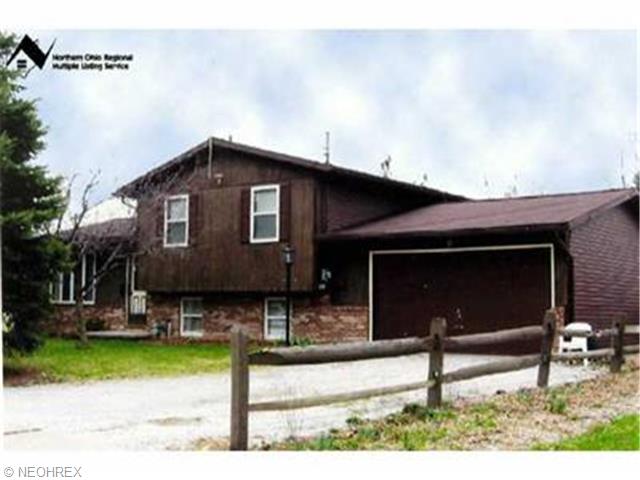 297 West St, Lagrange, OH 44050 photo 1