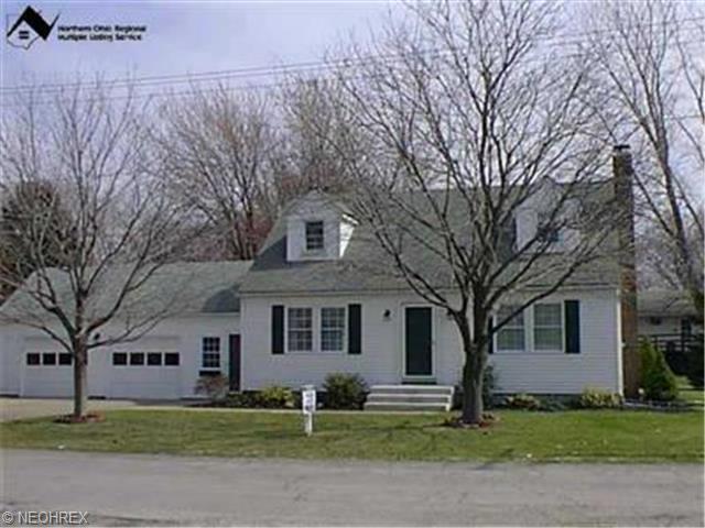 308 Laurel Rd, Huron, OH 44839 photo 1