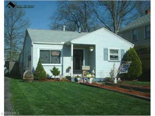 240 Boston Ave, Elyria, OH 44035 photo 1