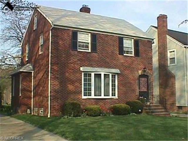 81 E 216 St, Euclid, OH 44123 photo 1