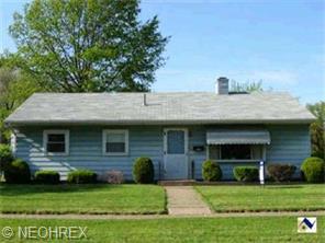 658 Poplar St, Elyria, OH 44035 photo 1