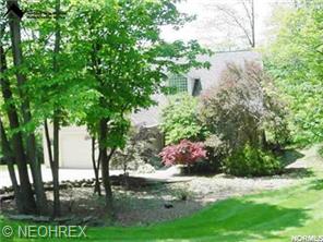 2466 River Rd, Willoughby, OH 44094 photo 1