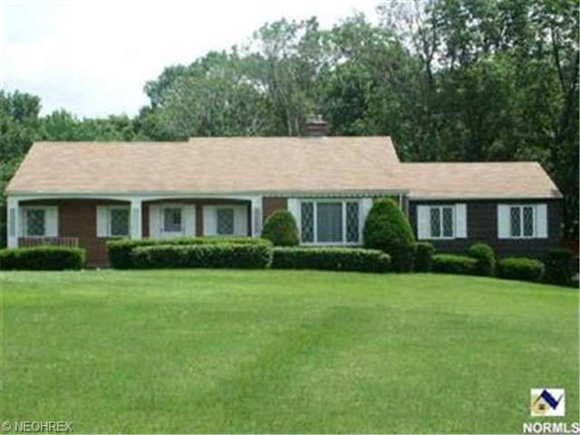 5349 Harper Rd, Solon, OH 44139 photo 1
