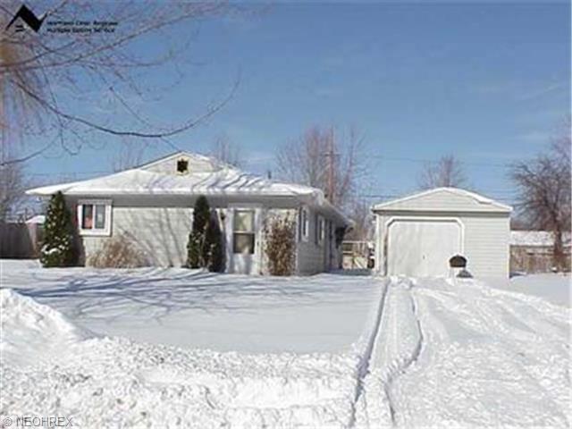 820 Baldwin St, Elyria, OH 44035 photo 1