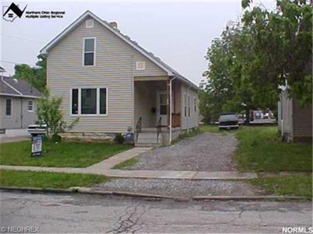 402 E 26 St, Lorain, OH 44055 photo 1