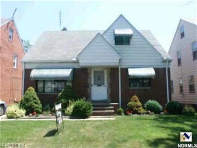 351 E 215th St, Euclid, OH 44123 photo 1