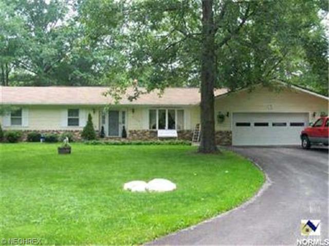3240 Shomo Dr, Ashtabula, OH 44004 photo 1
