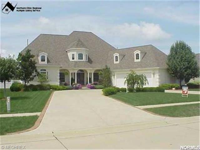 313 Canterbury Dr, Huron, OH 44839 photo 1