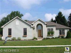 279 Augusta Dr, Elyria, OH 44035 photo 1