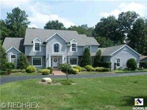 809 Hanover, Gates Mills, OH 44040 photo 2