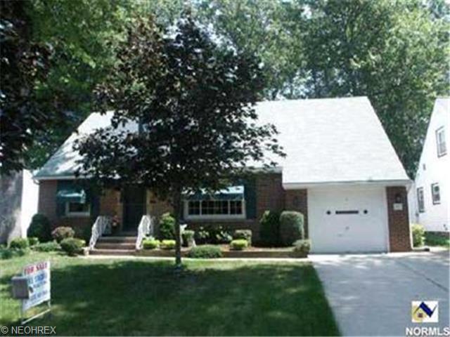 307 E 271st St, Euclid, OH 44132 photo 1