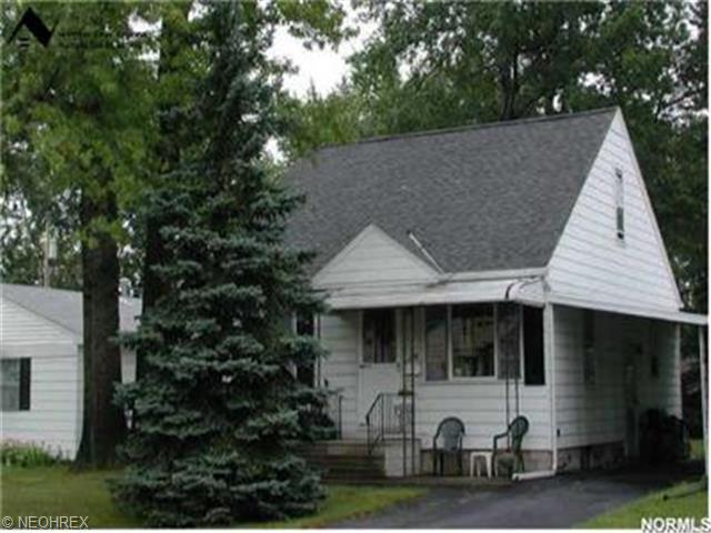 168 Warren Ave, Elyria, OH 44035 photo 1