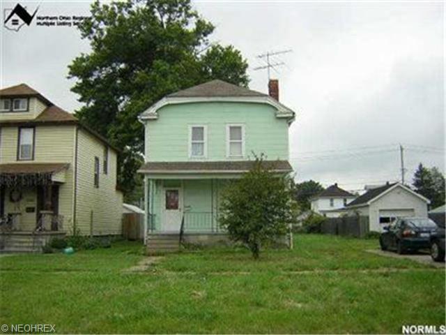 2020 E 29 St, Lorain, OH 44055 photo 1