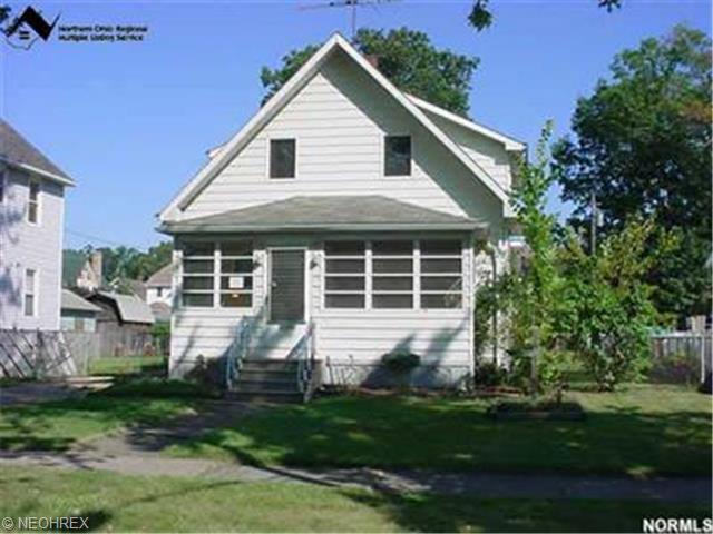 1853 E 33rd St, Lorain, OH 44055 photo 1