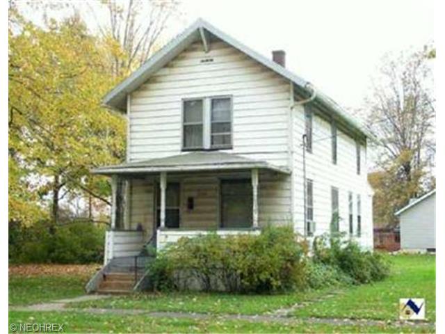 1312 E 16th St, Ashtabula, OH 44004 photo 1
