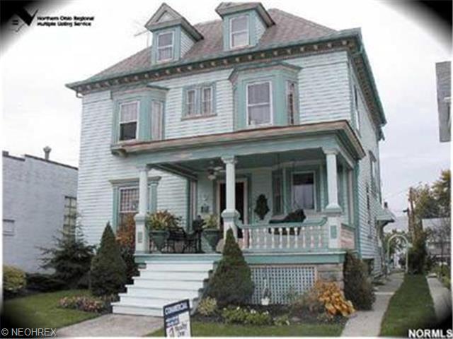 422 2nd St, Elyria, OH 44035 photo 1