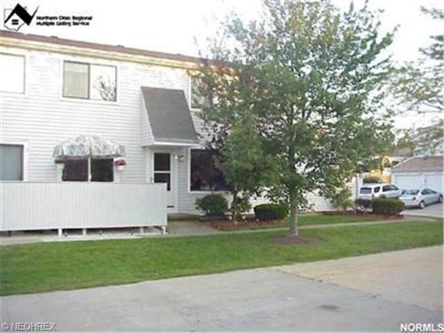 5506 Sutton Ln, Willoughby, OH 44094 photo 1