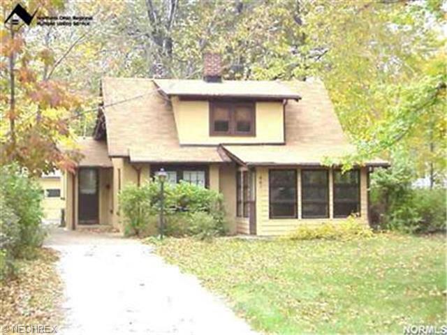461 E 266th St, Euclid, OH 44132 photo 1