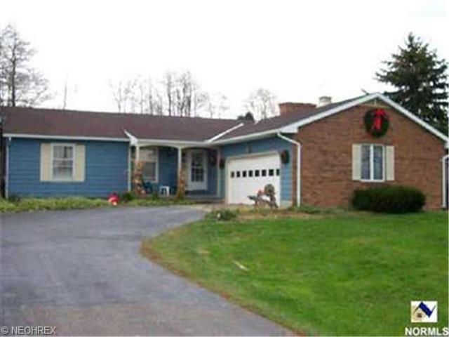 8370 Center Rd, Ashtabula, OH 44004 photo 1